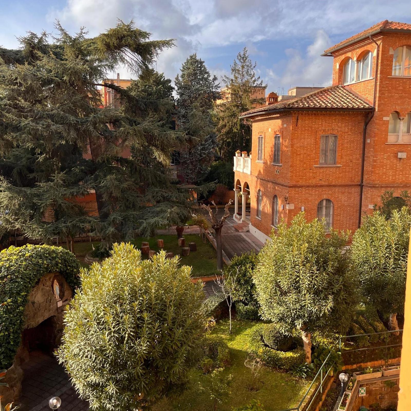 La Casa Di Nazareth Otel Roma Dış mekan fotoğraf
