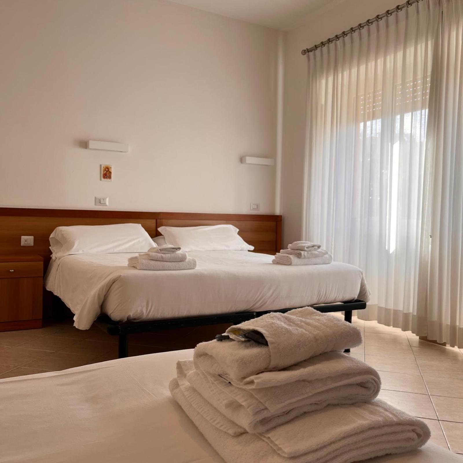 La Casa Di Nazareth Otel Roma Dış mekan fotoğraf