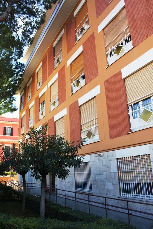 La Casa Di Nazareth Otel Roma Dış mekan fotoğraf